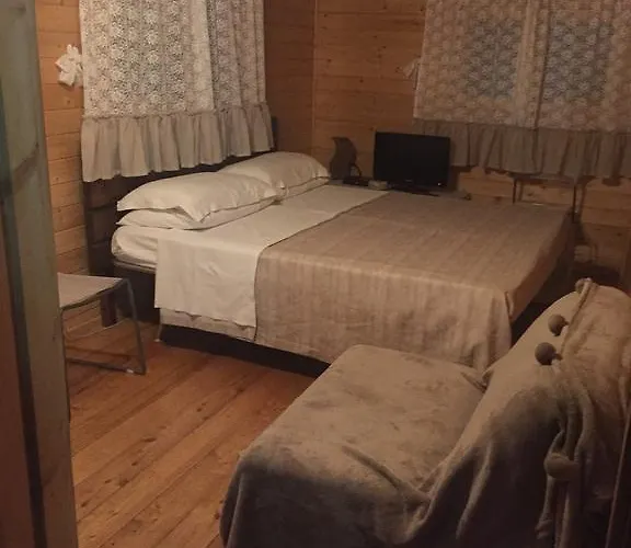 Holiday Anita Hotel 3*